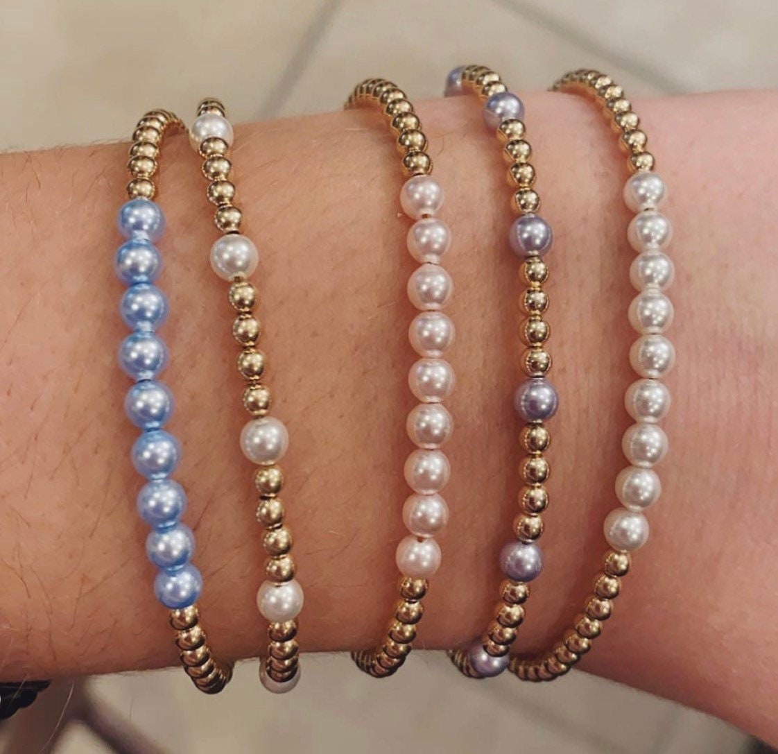 The Pearl Bracelet