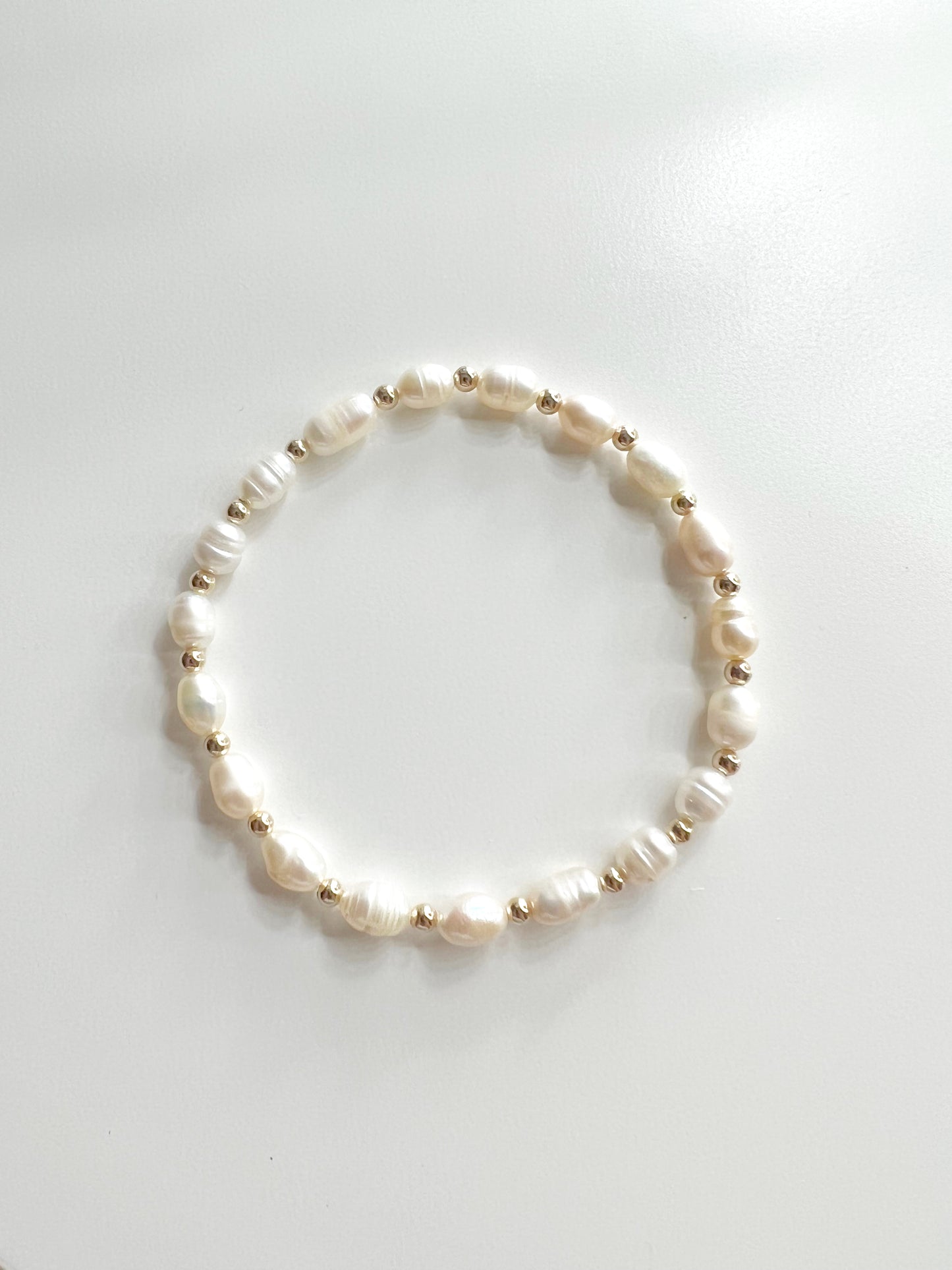 The Bubbly Bracelet